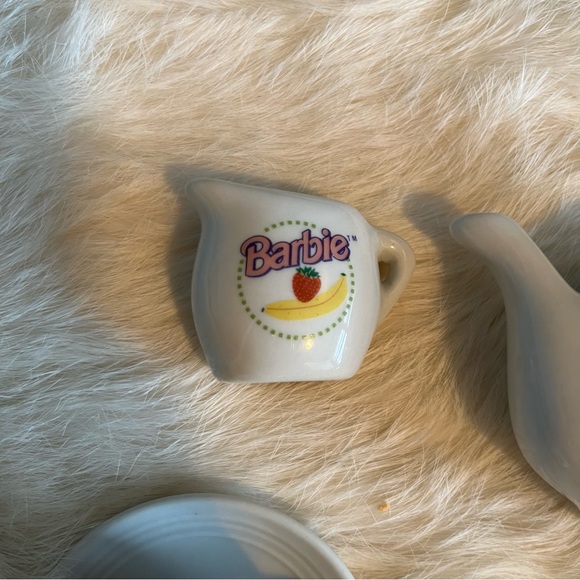 Chilton Toys Barbie Miniature Porcelain Tea Set - Picture 3 of 15